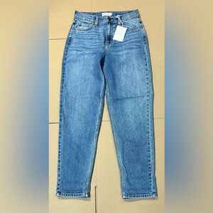 Cello high rise mom jean size 5 (inseam-28”) jeans NEW with tags